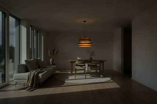 Furnierlampe im Zimmer