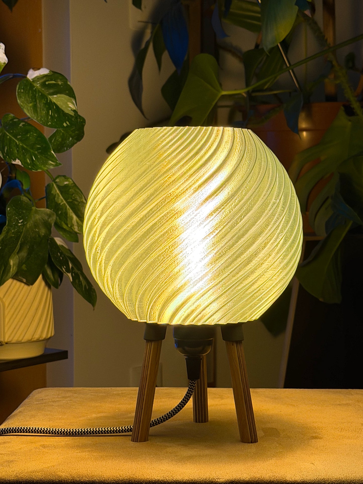 Tischlampe Riplea