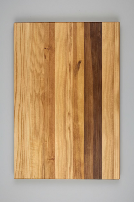 Schneidebrett aus Kirsche, Nuss und Esche