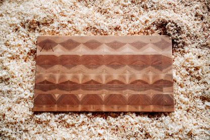 Stirnholz-Schneidebrett aus Kirsche 47 x 27cm